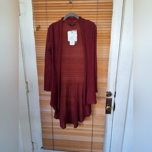 🎄🤶 🎁 Holiday Fun Garnet Peruvian Connection Cutaway Cardigan.  Small. NWT.